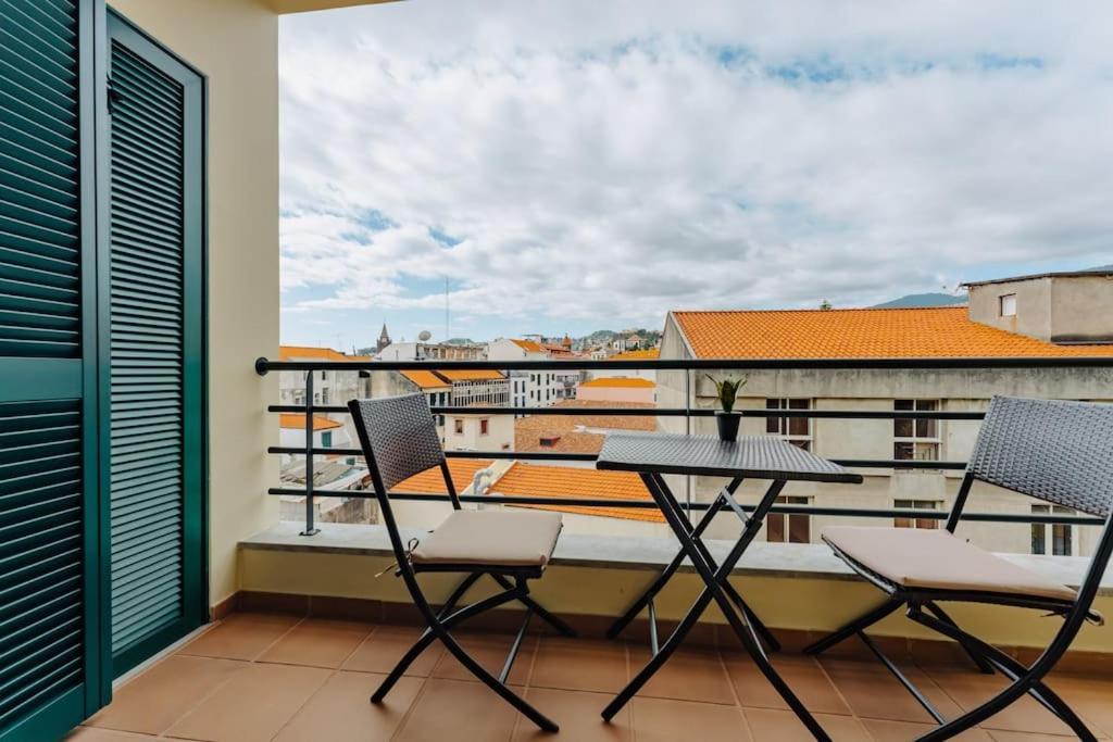 Super Anadia - Golden Appartement Funchal  Buitenkant foto